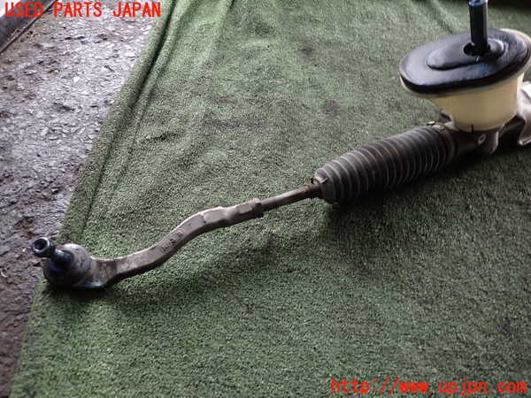 2UPJ-37674235]ルノー・カングー(KWH5F)パワステギアボックス 中古_m0002.jpg