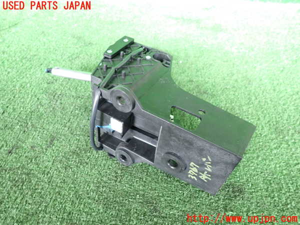 2UPJ-37677555]ルノー・カングー(KWH5F)ATシフトレバー 中古_m0002.jpg