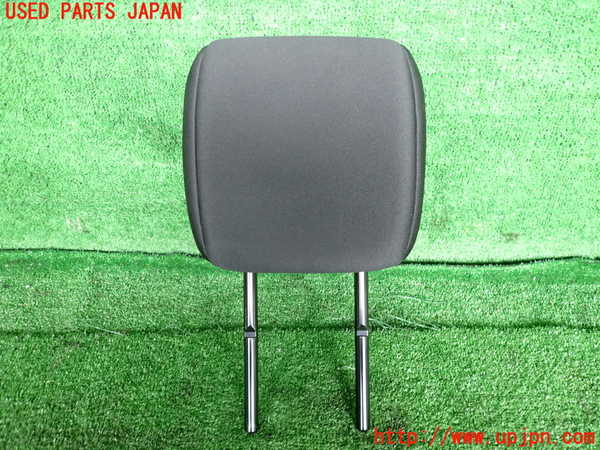 2UPJ-37677150]ルノー・カングー(KWH5F)右2列目ヘッドレスト 中古_m0001.jpg