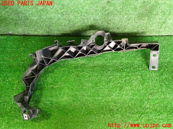 2UPJ-37681140]BMW 320i ツーリング(US20)右ヘッドライトリム 中古_m0002.jpg