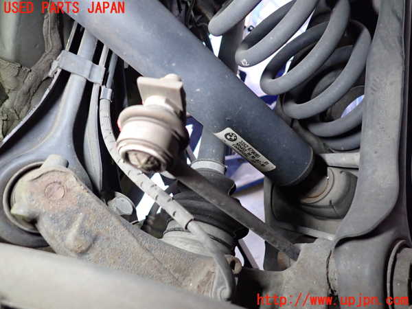 2UPJ-37685445]BMW 320i ツーリング(US20)リアスタビライザー 中古_m0003.jpg