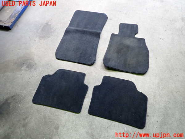 2UPJ-37687800]BMW 320i ツーリング(US20)フロアマット 中古_m0001.jpg