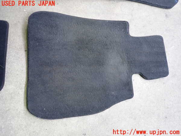 2UPJ-37687800]BMW 320i ツーリング(US20)フロアマット 中古_m0002.jpg