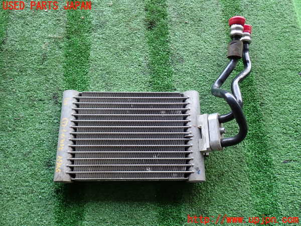 2UPJ-37692481]BMW アクティブハイブリッド3(AH3)(3F30)オイルクーラー1 中古 (F30)_m0001.jpg