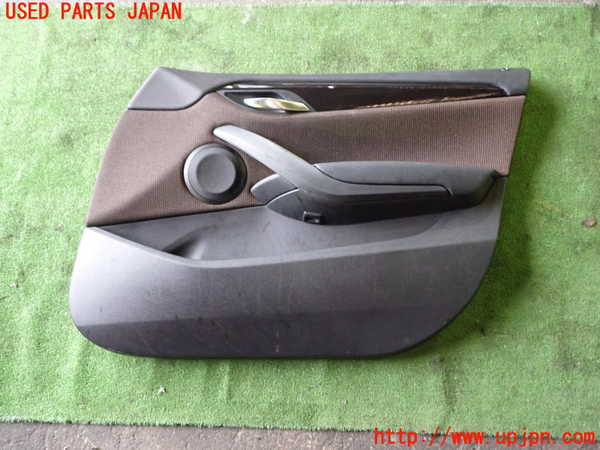 1UPJ-37711234]BMW X1(VL20 E84)右前ドア内張り 中古_m0001.jpg
