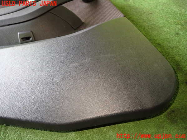 1UPJ-37711324]BMW X1(VL20 E84)左後ドア内張り 中古_m0002.jpg