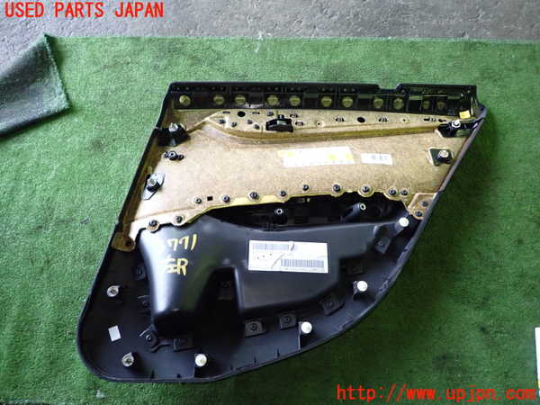 1UPJ-37711324]BMW X1(VL20 E84)左後ドア内張り 中古_m0005.jpg