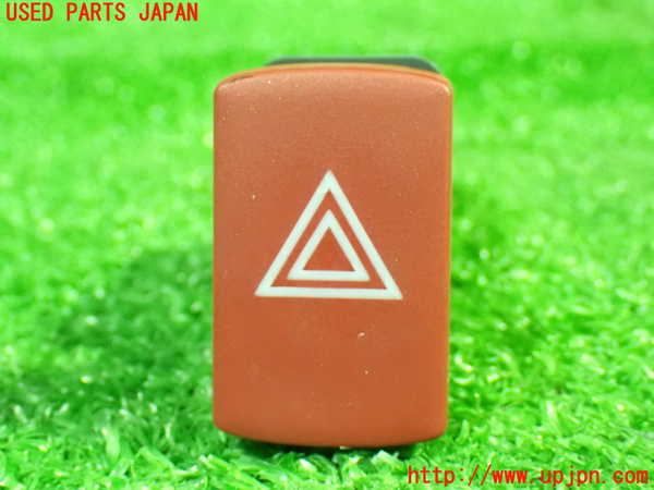 5UPJ-37726290]ヴォクシーハイブリッド(ノアハイブリッド)(ZWR80G)ハザードスイッチ 中古_m0001.jpg