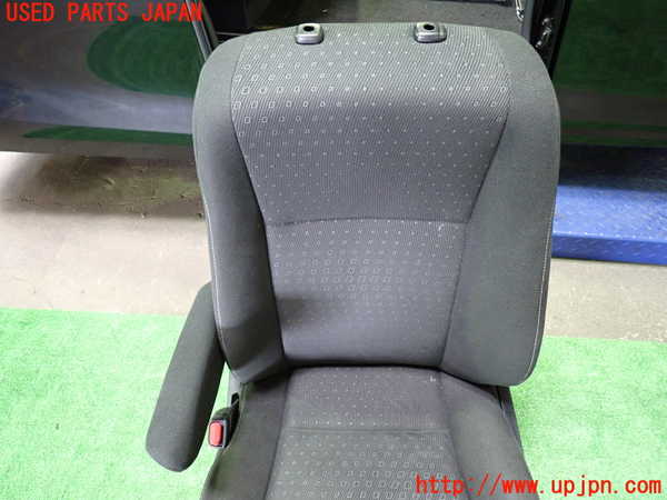 5UPJ-37727065]ヴォクシーハイブリッド(ノアハイブリッド)(ZWR80G)助手席シート 中古_m0002.jpg