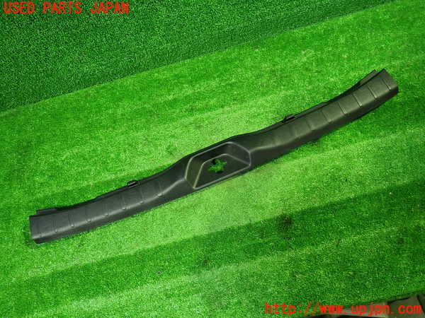 1UPJ-37727772]ヴォクシーハイブリッド(ノアハイブリッド)(ZWR80G)ラゲッジトレイ2 中古_m0001.jpg