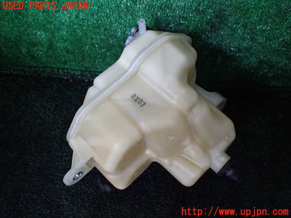 1UPJ-37732410]デリカD：5(CV1W)ラジエータータンク 中古_m0002.jpg