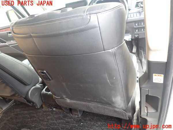 1UPJ-37737035]デリカD：5(CV1W)運転席シート 中古_m0005.jpg