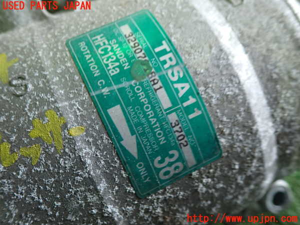 1UPJ-37746025]アコード ユーロR(CL7)エアコンコンプレッサー 中古_m0002.jpg