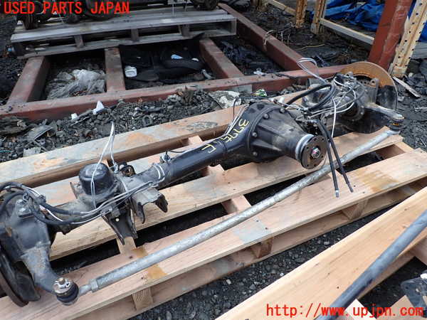 1UPJ-37754370]ジムニー シエラ(JB74W)フロントデフホーシング 中古_m0002.jpg