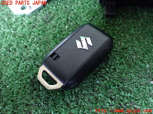 5UPJ-37756110]ジムニー シエラ(JB74W)エンジンコンピューター 中古_m0004.jpg