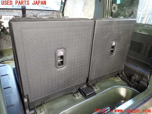 1UPJ-37757385]ジムニー シエラ(JB74W)リアシート 中古_m0004.jpg