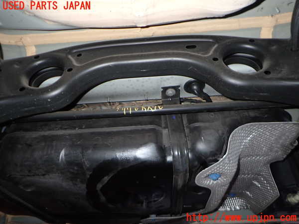 2UPJ-37765445]ベンツ CLA180 C117(117342)リアスタビライザー 中古_m0001.jpg