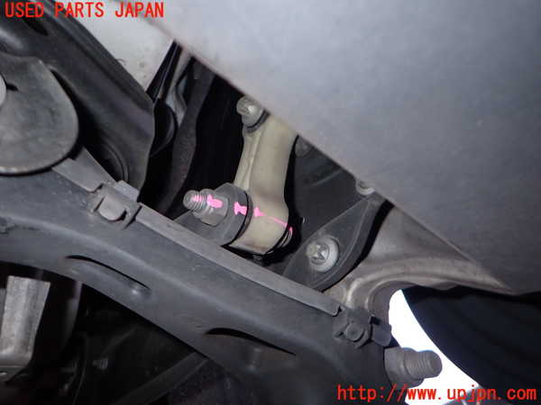 2UPJ-37765445]ベンツ CLA180 C117(117342)リアスタビライザー 中古_m0002.jpg