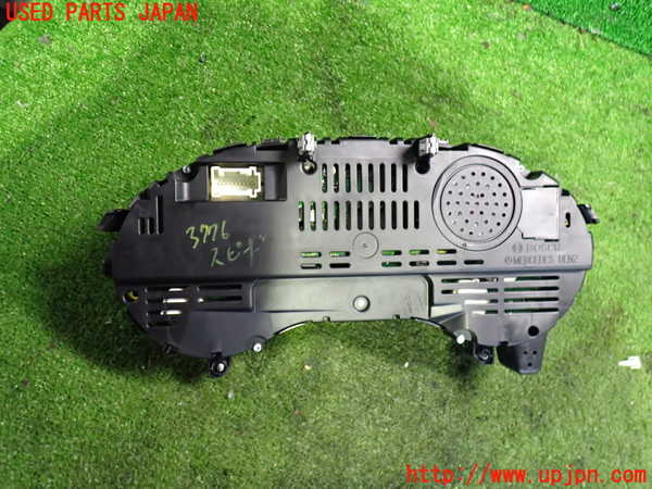 2UPJ-37766170]ベンツ CLA180 C117(117342)スピードメーター 中古_m0002.jpg