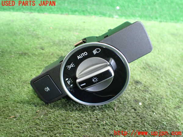 2UPJ-37766285]ベンツ CLA180 C117(117342)ライトスイッチ 中古_m0001.jpg