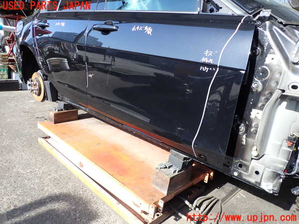 2UPJ-37771230]ジャガー・XE(JA2ND)右前ドア 中古(43R-011582 M3240)_m0002.jpg