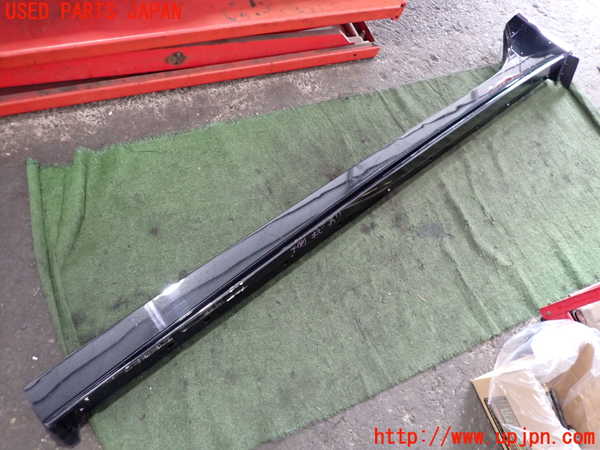 2UPJ-37771392]ジャガー・XE(JA2ND)左サイドステップ 中古_m0001.jpg