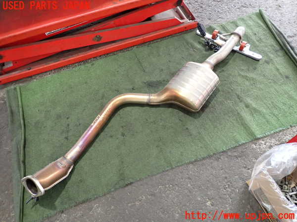 2UPJ-37772631]ジャガー・XE(JA2ND)フロントパイプ1 中古_m0001.jpg