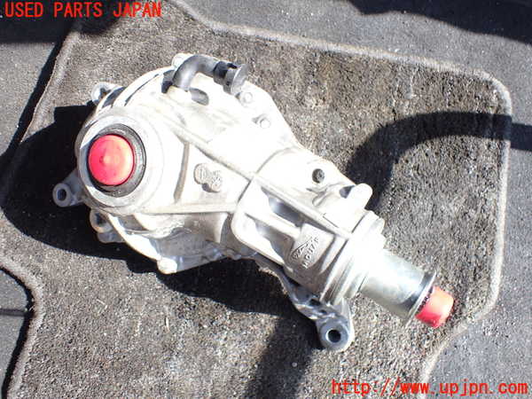 2UPJ-37774350]ジャガー・XE(JA2ND)フロントデフ 中古_m0002.jpg