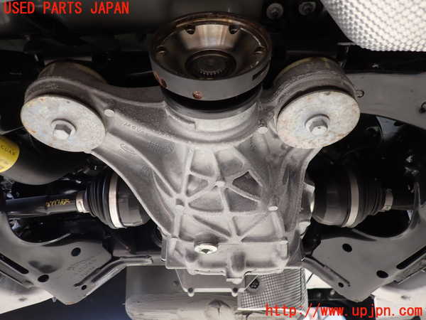 2UPJ-37774355]ジャガー・XE(JA2ND)リアデフ 中古_m0001.jpg