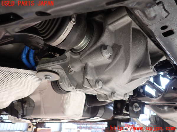 2UPJ-37774355]ジャガー・XE(JA2ND)リアデフ 中古_m0003.jpg