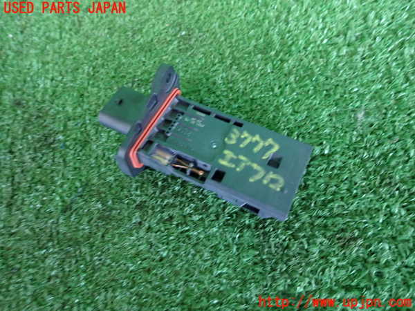 2UPJ-37776320]ジャガー・XE(JA2ND)エアフロメーター 中古_m0002.jpg