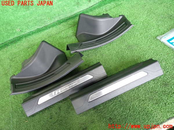 2UPJ-37777740]ジャガー・XE(JA2ND)スカッフプレート 中古_m0001.jpg