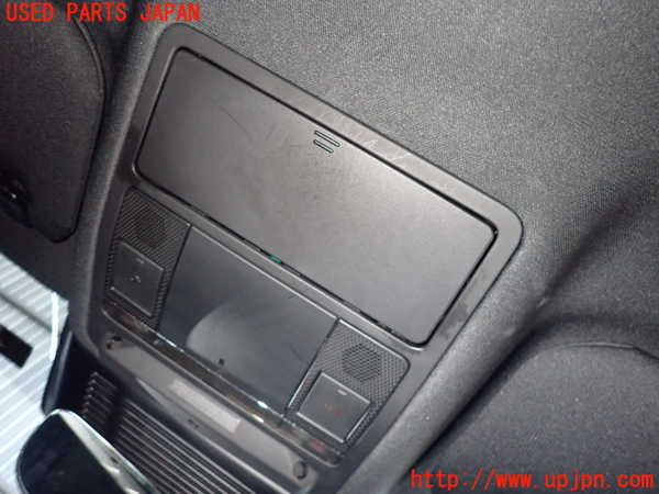 2UPJ-37776411]ジャガー・XE(JA2ND)ルームランプ1 (1列目真中) 中古_m0001.jpg