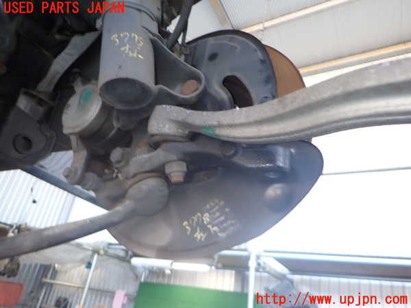 2UPJ-37784295]ベンツ C180 コンプレッサー ステーションワゴン(203246)左フロントナックルハブ 中古_m0001.jpg