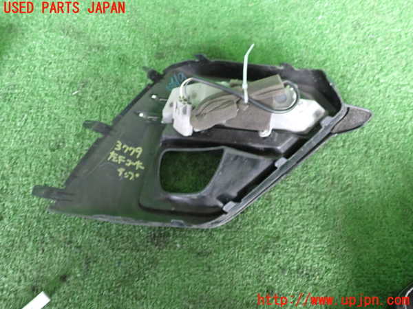 2UPJ-37791152]レヴォーグ(VN5)左コーナーランプ 中古_m0002.jpg