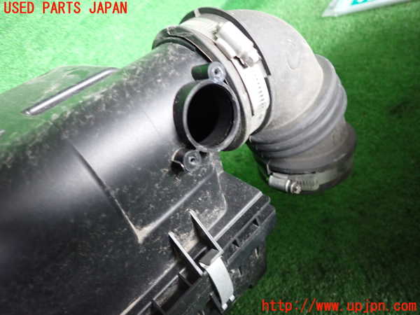 2UPJ-37792560]レヴォーグ(VN5)エアクリーナーボックス 中古_m0002.jpg