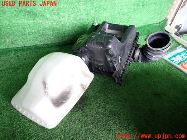 2UPJ-37792560]レヴォーグ(VN5)エアクリーナーボックス 中古_m0004.jpg