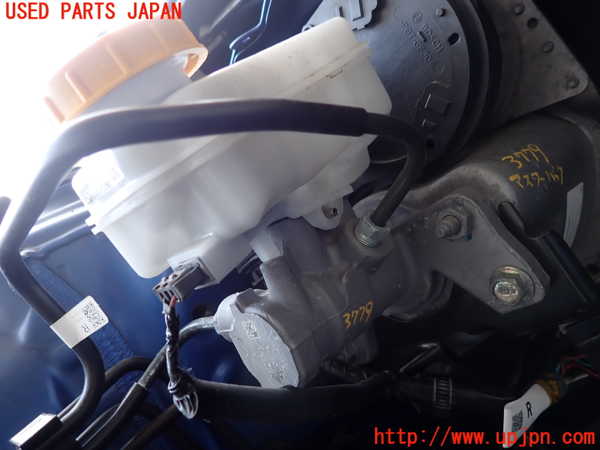 2UPJ-37794050]レヴォーグ(VN5)ブレーキマスターシリンダー 中古_m0001.jpg