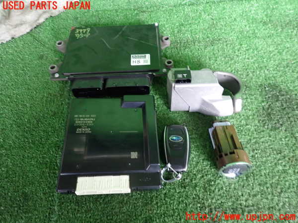 2UPJ-37796110]レヴォーグ(VN5)エンジンコンピューター 中古_m0001.jpg