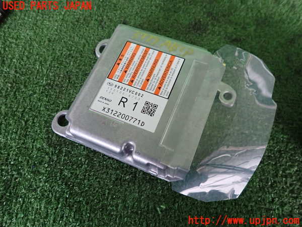 2UPJ-37796145]レヴォーグ(VN5)エアバッグコンピューター ジャンク 展開済_m0001.jpg