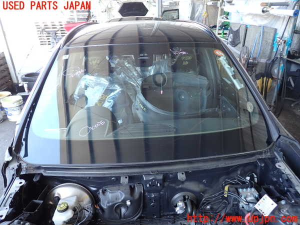 2UPJ-37801195]BMW X1(HT20)フロントガラス (43R-000168) 中古 (F48)_m0001.jpg