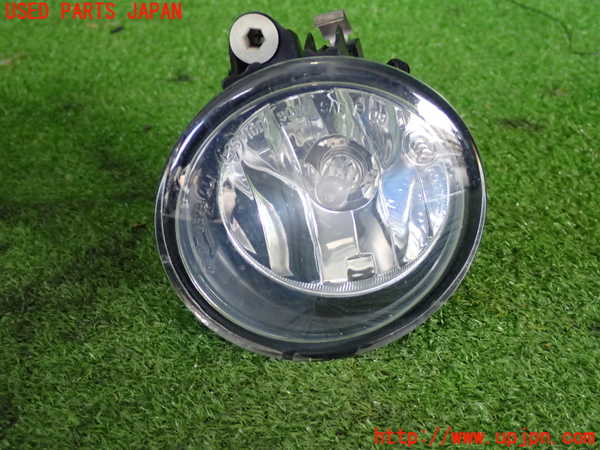 2UPJ-37801182]BMW X1(HT20)左フォグ 中古 (F48)_m0001.jpg