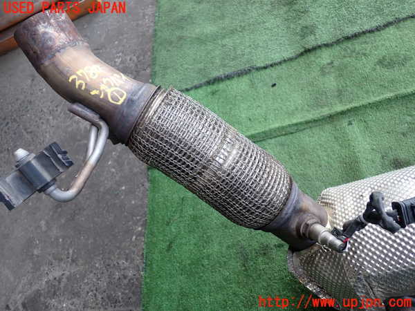 2UPJ-37802661]BMW X1(HT20)触媒1 中古 (F48)_m0002.jpg