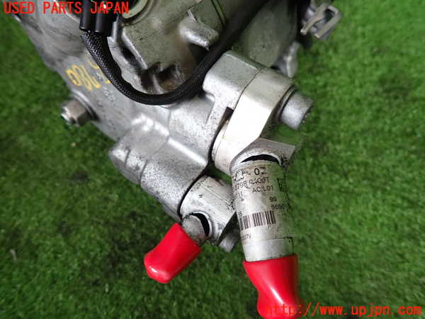 2UPJ-37806025]BMW X1(HT20)エアコンコンプレッサー (ジャンク品) 中古 (F48)_m0003.jpg