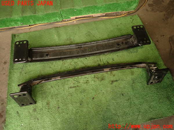 2UPJ-37811014]アバルト・595(312142)フロントバンパーホースメント 中古_m0002.jpg