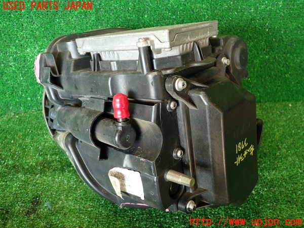 2UPJ-37811132]アバルト・595(312142)左ヘッドライト HID (ジャンク品) 中古_m0002.jpg