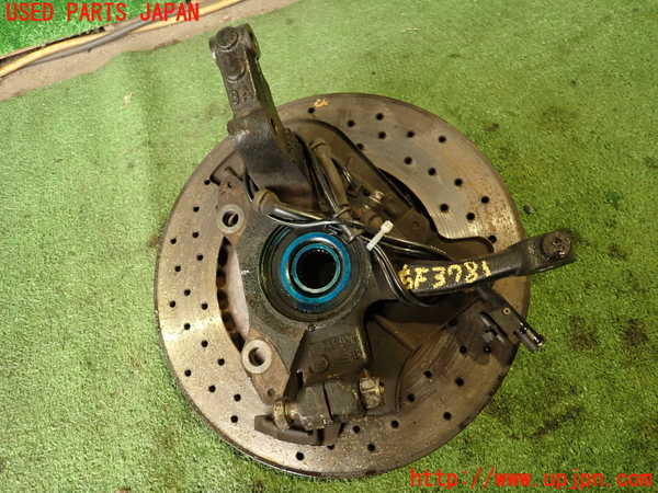 2UPJ-37814290]アバルト・595(312142)右フロントナックルハブ 中古_m0002.jpg
