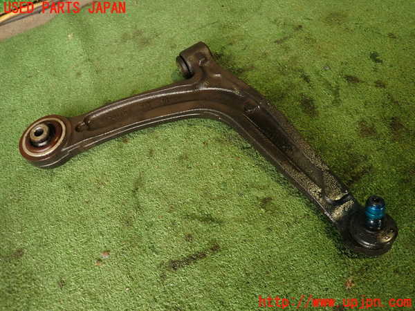 2UPJ-37815176]アバルト・595(312142)右フロントロアアーム1 中古_m0001.jpg
