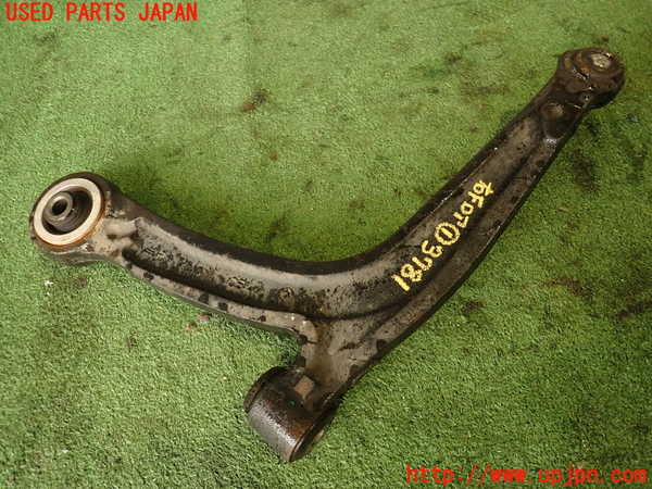 2UPJ-37815176]アバルト・595(312142)右フロントロアアーム1 中古_m0002.jpg