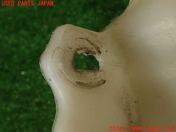 2UPJ-37816792]アバルト・595(312142)ウォッシャータンク2 中古_m0004.jpg
